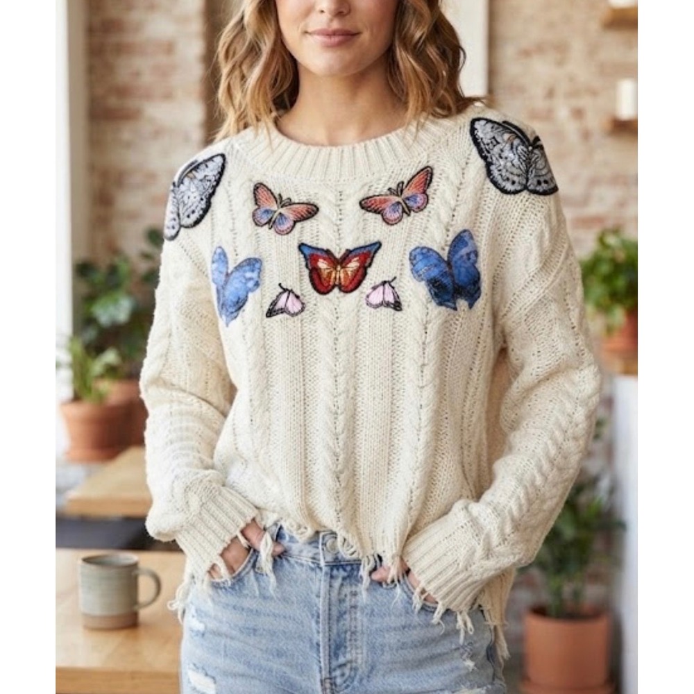 Sunset + Spring Butterfly Embroidered Cable Knit Distressed‎ Sweater Ivory XS